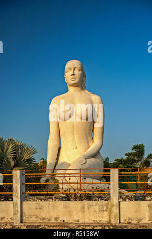 20-Jan -2013-35 - Fuß Jalakanyaka Statue von Meerjungfrau in Mahatma Gandhi Park in Kollam Beach, kerala-india Asien Stockfoto