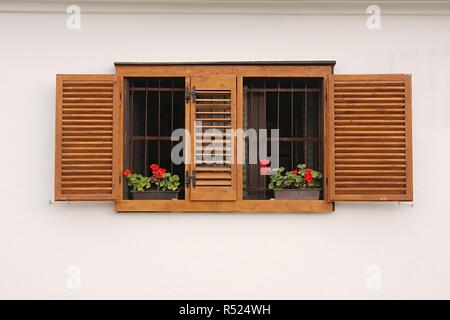 Altes Haus Fenster Stockfoto