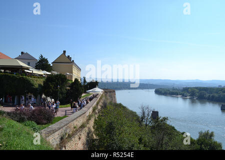 Blick auf die Donau von der Festung Petrovaradin in Novi Sad, Serbien Stockfoto