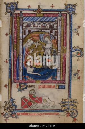 Miniatur der Jungfrau Maria Fürbitte im Namen eines sterbenden Mannes, am Anfang des Amtes der Toten, mit St. Michael Holding Skalen und zwei Teufeln, die für die Seele des Menschen. Ein Bas-de-Seite Szene eines Lion passant Guardant, hält ein Schild in rot Ein saltire Argent (die Arme von Neville von Raby), mit einer Haube des gleichen Waffen, über die Arme von St. George, argent und ein Kreuz in Rot lackiert. Buch der Stunden, Verwendung von Sarum (die "taymouth Stunden"). England, S.E.? (London?); 2. Quartal des 14. Jahrhunderts. Quelle: Yates Thompson 13, w.151. Sprache: Latein und Französisch. Stockfoto