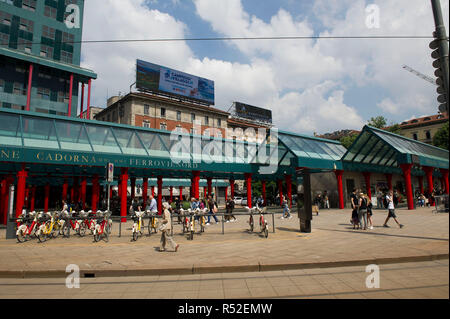 Italien, Lombardei, Mailand, Cadorna Square, Bahnhof Cadorna, trenord Hauptsitz Stockfoto