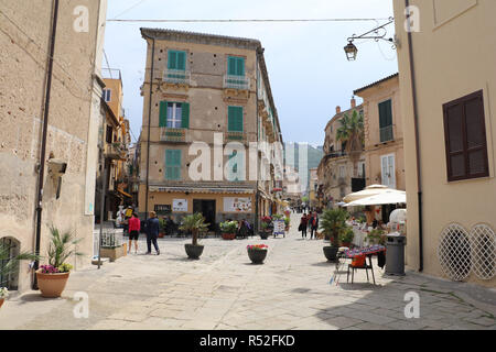 Italien, Kalabrien, Tropea, Downtown Stockfoto