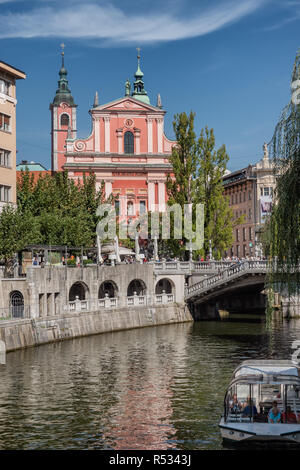 Ljubljana Stadt mit Grachten und Waterfront, Slowenien Stockfoto