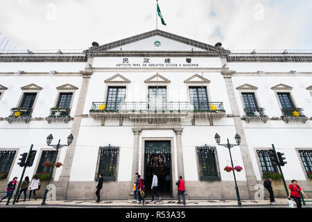 Die bürgerlichen und kommunalen Angelegenheiten Präsidium auf dem Senado Platz in Macau, der ehemalige Sitz der portugiesischen Regierung von Macau (Leal Senado Gebäude), Macau Stockfoto