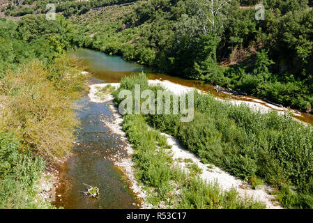 Zug a vapeur Cevennen, Gardon River, Anduze, Saint-Jean-Du-Gard, in der Nähe von Anduze, Gard, Languedoc-Roussillon, Frankreich, Europa Stockfoto