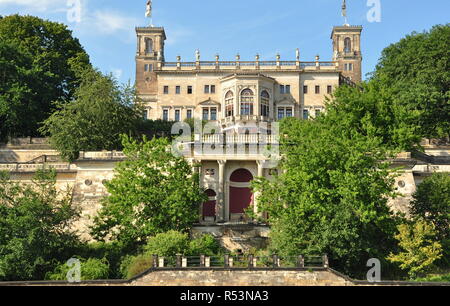 Schloss Albrechtsberg auf dem rechten Ufer der Elbe von Dresden Stockfoto