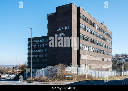 Cavendish House, 7-stöckiges, heruntergekommene Schandfleck Gebäude im Zentrum von Dudley, West Midlands Stockfoto