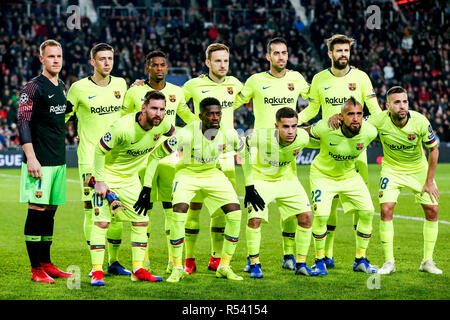 Einhoven, Niederlande. 28. November 2018. Das Philips Stadion, Eindhoven, PSV-Barcelona, Fussball, Champions League, Saison 2018-2019, 28-11-2018. Team Foto von Barcelona vor dem Spiel PSV-Barcelona. Credit: Pro Schüsse/Alamy leben Nachrichten Stockfoto