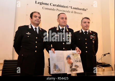 Foto Richard Morgano/LaPresse 29 Novembre 2018 Brescia, Italia Cronaca Presentazione calendario 2019 carabinieri Nella Foto: Oreste Gargano Luigi Magrini Foto Richard Morgano/LaPresse November 29, 2018 Brescia, Italien News Cronaca Presentazione calendario 2019 carabinieri In der Pic: Oreste Gargano Luigi Magrini Stockfoto