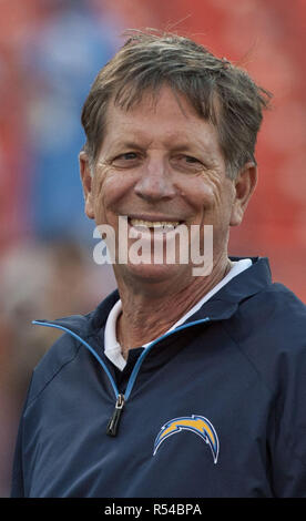 San Francisco, Kalifornien, USA. 2. Sep 2010. Ladegeräte Headcoach Norv Turner am Donnerstag, September 02, 2010 um Candlestick Park, San Francisco, Kalifornien. 49ers besiegten die Ladegeräte 17-14. Credit: Al Golub/ZUMA Draht/Alamy leben Nachrichten Stockfoto