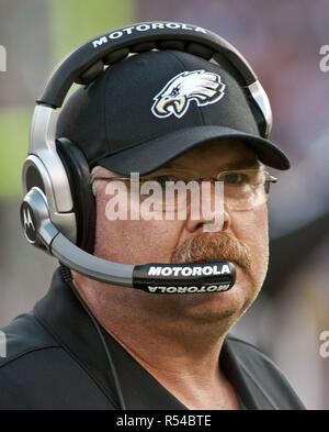 San Francisco, Kalifornien, USA. 10.Oktober 2010. Adler Head Coach Andy Reid am Sonntag, den 10. Oktober 2010 im Candlestick Park, San Francisco, Kalifornien. Adler besiegten die 49ers 27-24. Credit: Al Golub/ZUMA Draht/Alamy leben Nachrichten Stockfoto