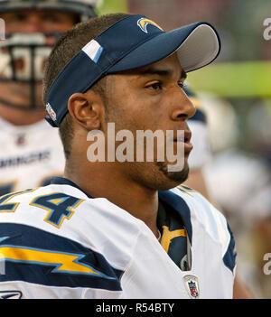 San Francisco, Kalifornien, USA. 2. Sep 2010. San Diego Chargers zurück laufen Ryan Mathews #24 auf nebenerwerben am Donnerstag, September 02, 2010 um Candlestick Park, San Francisco, Kalifornien. 49ers besiegten die Ladegeräte 17-14. Credit: Al Golub/ZUMA Draht/Alamy leben Nachrichten Stockfoto