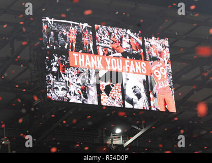 Harrison, NJ - 29. November 2018: die Nachricht auf dem Bildschirm für die Red Bulls Fans nach dem zweiten Bein MLS Cup Eastern Conference Finale gegen Atlanta Vereinigten bei Red Bull Arena United gewann 3 - 1 auf agregate Credit: Lev radin/Alamy leben Nachrichten Stockfoto