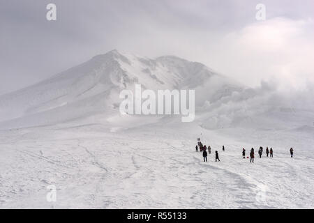 Mt. Asahi, Hokkaido, Japan vulkanischen Gipfel Daisetsuzan Nationalpark während der Wintersaison. Stockfoto