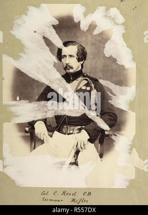 Kol. C. Reid C.B. Sirmoor Gewehre. Drei viertel länge sitzt Porträt, in Uniform, von Oberst (später General Sir) Charles Reid (1819-1901), Bengalen Native Infanterie. Das Drucken wurde stark durch die Versuche, ihn von der Seite zu trennen beschädigt. Album von Porträts der indischen Armee Offiziere und indischen Ansichten. c. 1860. Eiweiß drucken. Quelle: Foto 31/01 (47). Sprache: Englisch. Autor: Unbekannt. Stockfoto