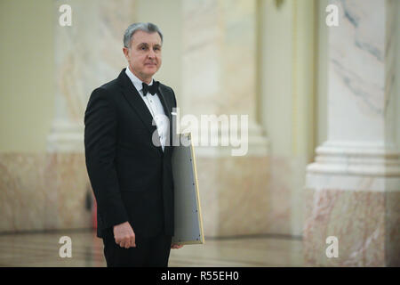 Bukarest, Rumänien - 26. November 2018: Prinz Radu von Rumänien ist die Teilnahme an einer Zeremonie in der Thronsaal des Königlichen Palastes, in Bukarest Stockfoto