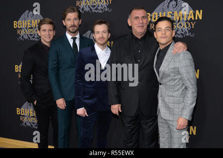 Allen Leech, Gwilym Lee, Joe Mazzello, Graham King und Rami Malek teilnehmen, "Bohemian Rhapsody" New York Premiere auf dem Pariser Theater am 30. Oktober 201 Stockfoto