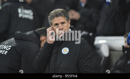 Leicester manager Puel während der Premier League Match zwischen Brighton und Hove Albion und Leicester City bei American Express Gemeinschaft Stadion, Brighton, 24. November 2018 die redaktionelle Nutzung nur. Kein Merchandising. Für Fußball Bilder FA und Premier League Einschränkungen Inc. kein Internet/Mobile Nutzung ohne fapl Lizenz - für Details Kontakt Fußball Dataco Stockfoto