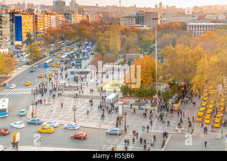 Ankara/Turkey-November 24 2018: guven Park im Herbst. Guven Park in Kizilay, das Stadtzentrum von Ankara Stockfoto