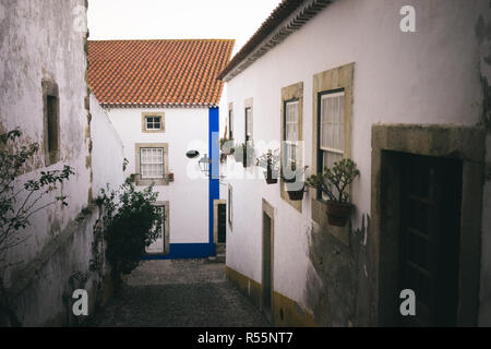 Allgemeine Ansichten von Obidos, Portugal während der Vila Natal Weihnachtsdorf. Stockfoto