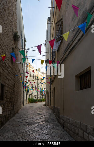 Eine Gasse in Trani jüdische Viertel, Apulien, Italien Stockfoto