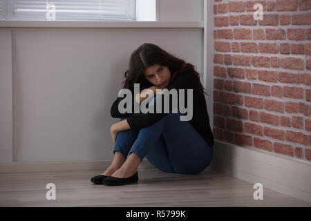 Porträt einer Traurige Frau Stockfoto