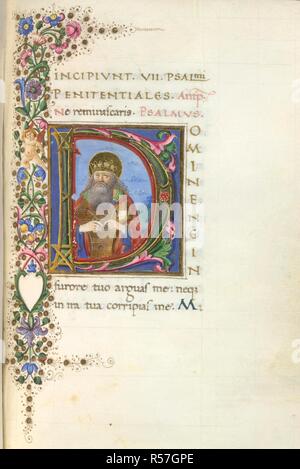 Historisierte Initiale 'D' (omine) mit König David seine Harfe spielen, und teilweise Grenze, am Anfang der Bußpsalmen. Buch der Stunden, Gebrauch von Rom ("die Stunden von Agostino Biliotti"). Italien, Central (Florenz); 1485. Quelle: Yates Thompson 23, w.147. Sprache: Latein. Stockfoto