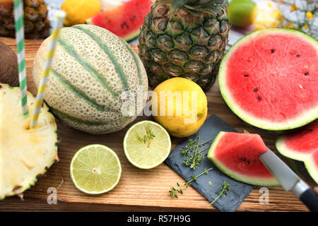 Melonen und andere exotische Früchte Stockfoto