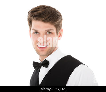 Porträt einer Zuversichtlich lächelnder Kellner Stockfoto