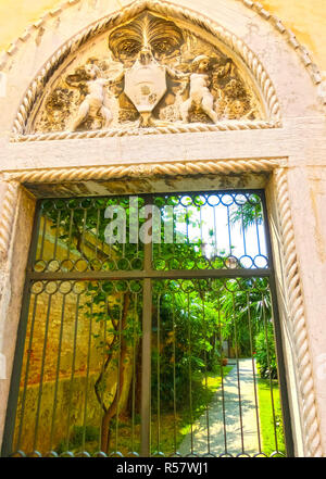 Die alten italienischen Terrasse in Venedig in Italien Stockfoto