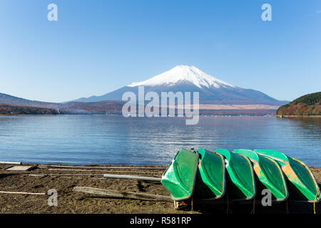 Kawaguchiko See und Mt. Fuji Stockfoto