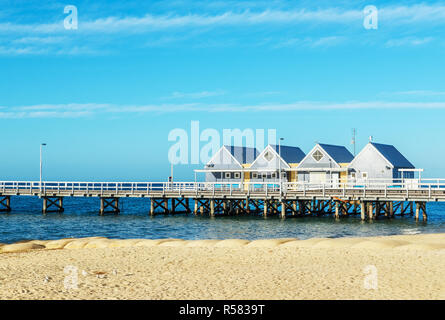 Holz- Busselton Jetty in Westaustralien - längste Holz gestapelt Jetty in der südlichen Hemisphäre Stockfoto