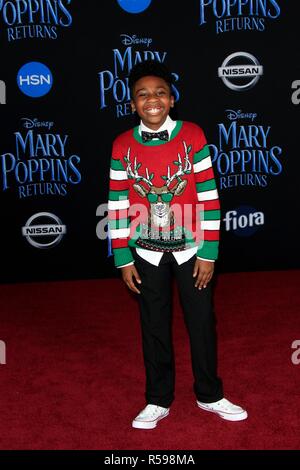 Christian Simon in der Ankunftshalle für MARY POPPINS liefert Premiere, Dolby Theatre, Los Angeles, CA November 29, 2018. Foto von: Priscilla Grant/Everett Collection Stockfoto