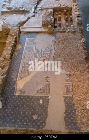 Italien, Brescia - 24. Dezember 2017: der Blick auf den Boden Fragment des Duomus dell'Ortaglia in das Museum von Santa Giulia am 24. Dezember 2017 in Brescia Stockfoto