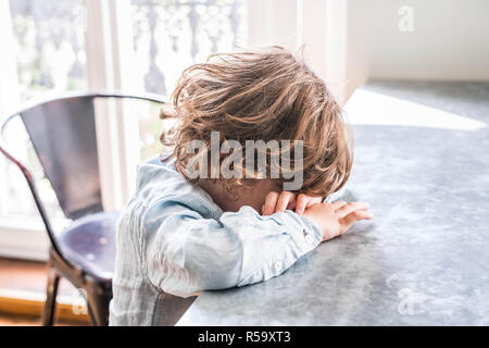 4-jähriger Junge. Stockfoto