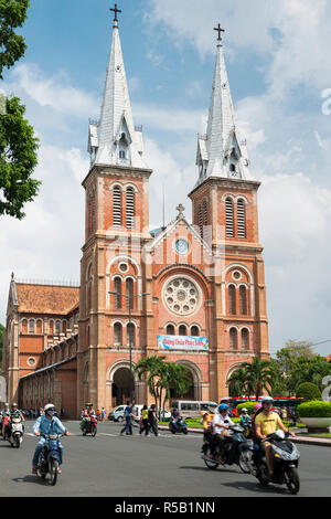 Notre-Dame Kathedrale Basilica von Saigon, Ho-Chi-Minh-Stadt, Vietnam Stockfoto