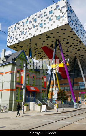 Kanada, Ontario, Toronto, Ontario Hochschule für Kunst & Design - OCAD Universität, scharfe Zentrum für Design von Architekt Will Alsop Stockfoto