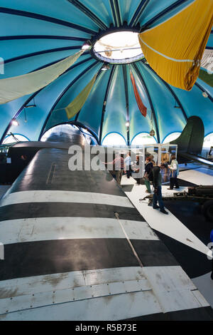 Frankreich, Normandie, Manche, D-Day Strände, Sainte Mere Eglise, Musée Airborne, Airborne Museum, D-Day Invasion durch Utah Beach, Diorama mit britischen Truppen Horsa glider und US Fallschirmjäger Stockfoto