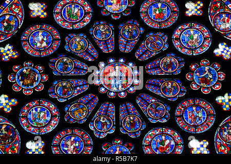 Frankreich, Region Centre, Eure et Loir Abteilung, Chartres, Kathedrale von Chartres, Glasfenster Stockfoto