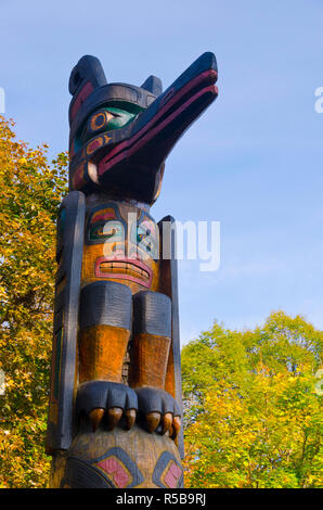 Kanada, Ontario, Ottawa, Confederation Park, Kwakiutl Totem Stockfoto