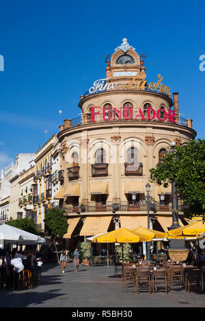 Spanien, Andalusien, Provinz Cadiz, Sherry, Jerez de la Frontera, an der Calle Larga Stockfoto
