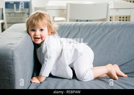 16 Monate altes Baby. Stockfoto