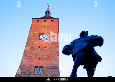 Ehe Karussell vor dem Weißen Turm, Nürnberg, Bayern, Deutschland Stockfoto
