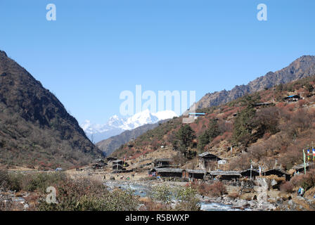 Der Sherpa Dorf Thudam im hohen Himalaya der östlichen Nepal Stockfoto