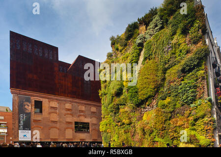 Spanien, Madrid, Paseo del Prado, Caixa Forum, Herzog und de Meuron Architekten, Museum - Ausstellungsraum Stockfoto