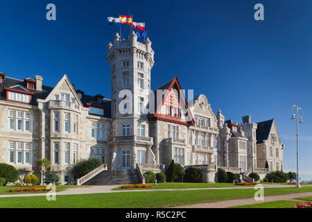 Spanien, Region Kantabrien, Cantabria Provinz, Santander, Peninsula De La Magdalena, Palacio De La Magdalena Stockfoto