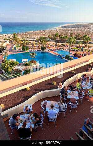 Spanien, Kanarische Inseln, Fuerteventura, Jandia Halbinsel, Playa de Sotavento de Jandia Beach, Luxury Beach Resort Stockfoto