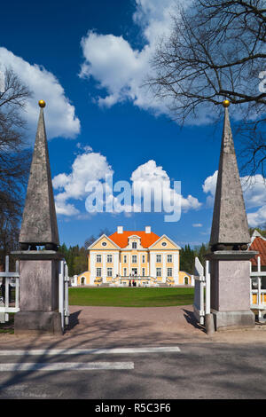 Estland im Nordosten Estlands, Lahemaa Nationalpark, Palmse, Palmse Manor House, 18. Jahrhundert Stockfoto