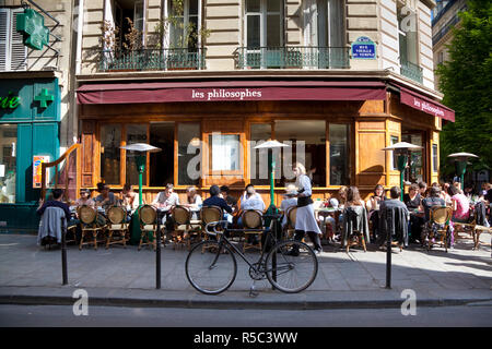 Restaurant/Bistro im Stadtteil Marais, Paris, Frankreich Stockfoto