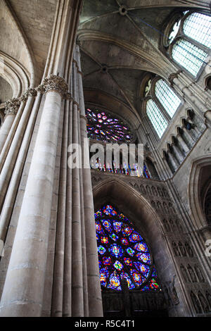 Cathedrale Notre Dame, Reims, Marne, Champagne-Ardenne, Frankreich Interieur Stockfoto